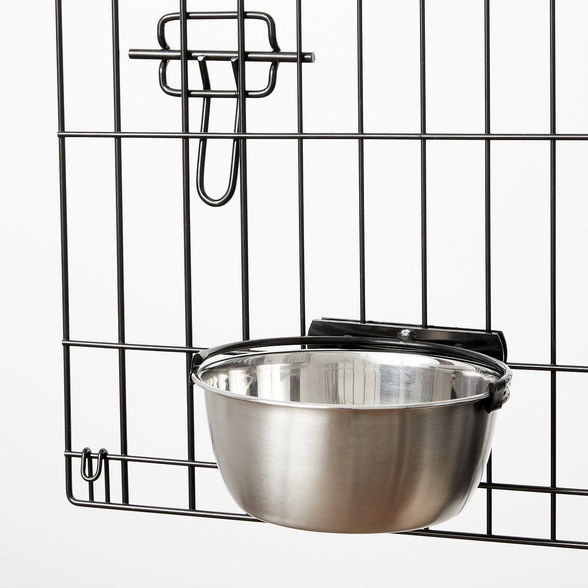 Stålskål snapyfit med skrufeste til stålbur
